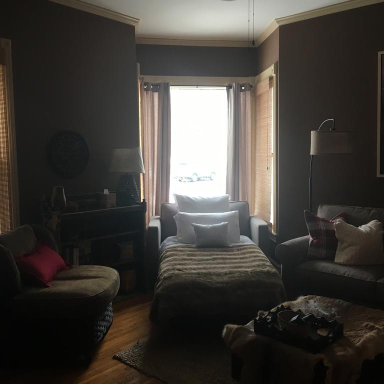 Kara'S Kottages Bed & Breakfast Kalamazoo Exterior photo